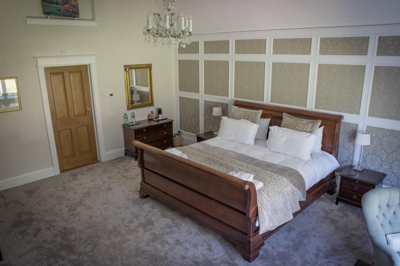 Matlock House Bed & Breakfast Hawkinge Exterior photo